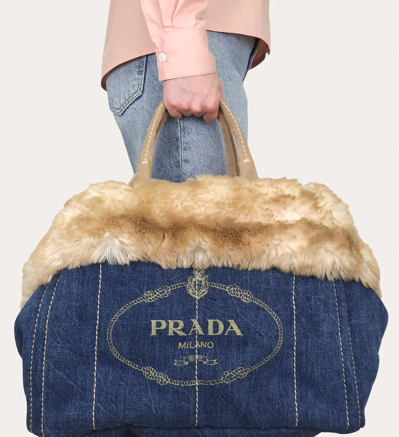 PRADA Canapa - Master