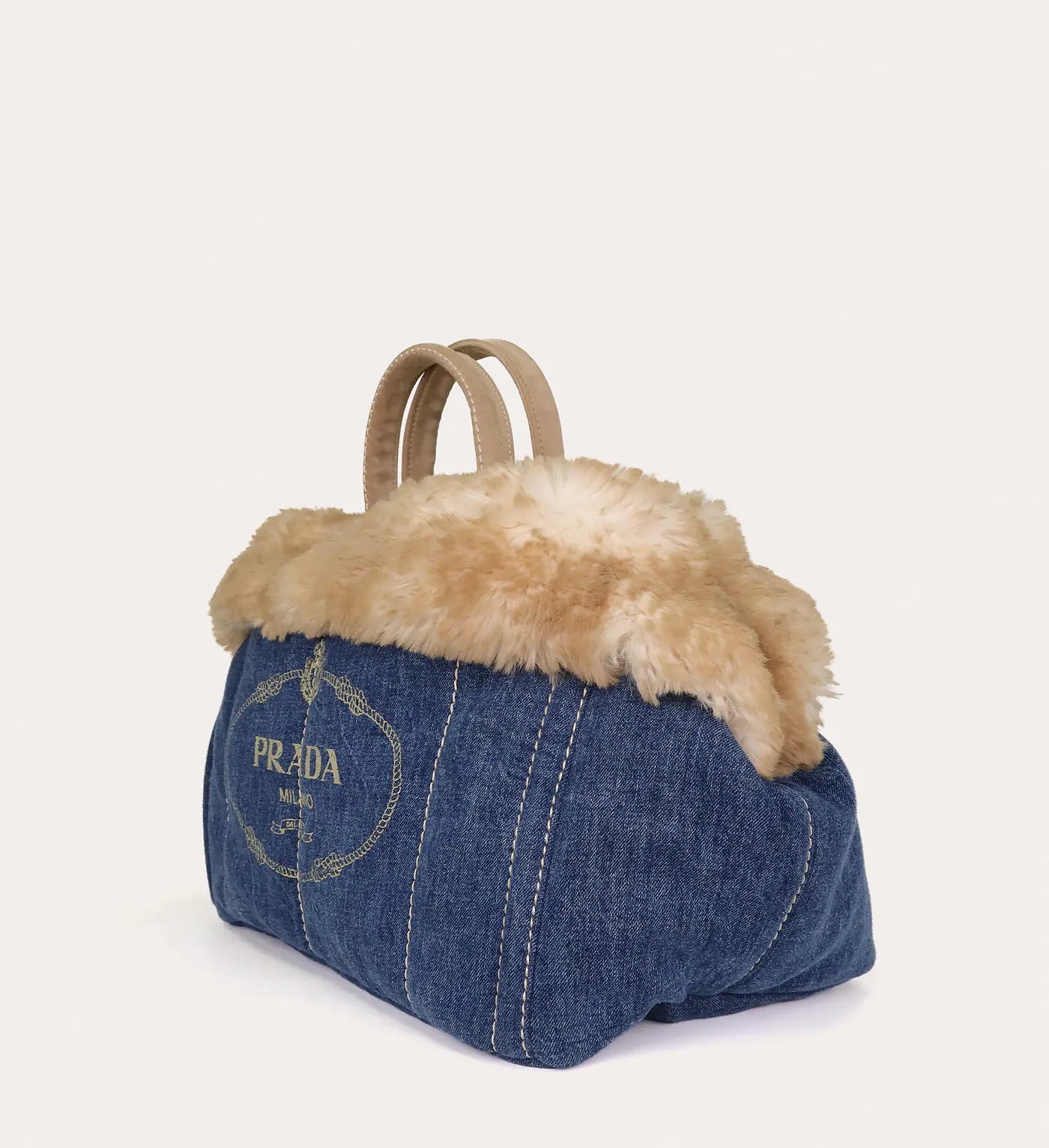 PRADA Canapa - Master