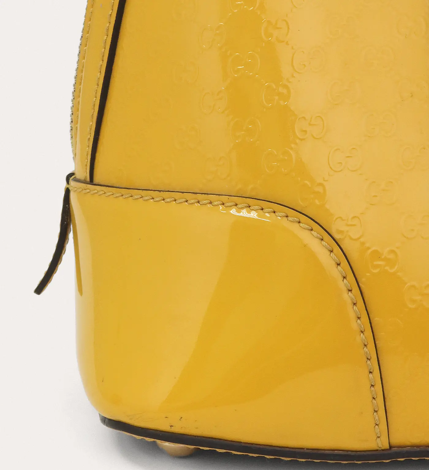 GUCCI Microguccissima Handbag - Master