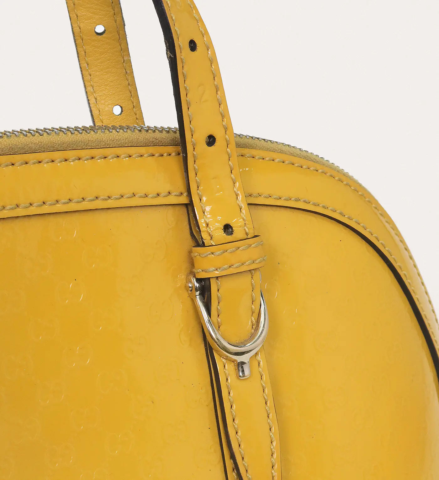 GUCCI Microguccissima Handbag - Master