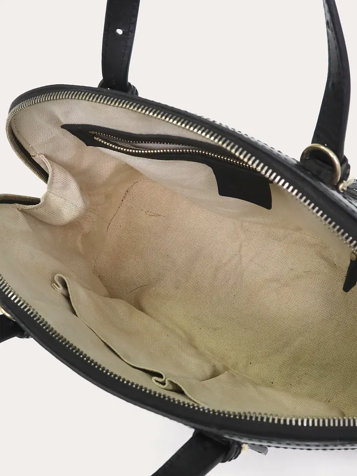 GUCCI Microguccissima Handbag - Master