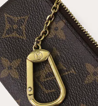 LOUIS VUITTON Key Pouch - Master